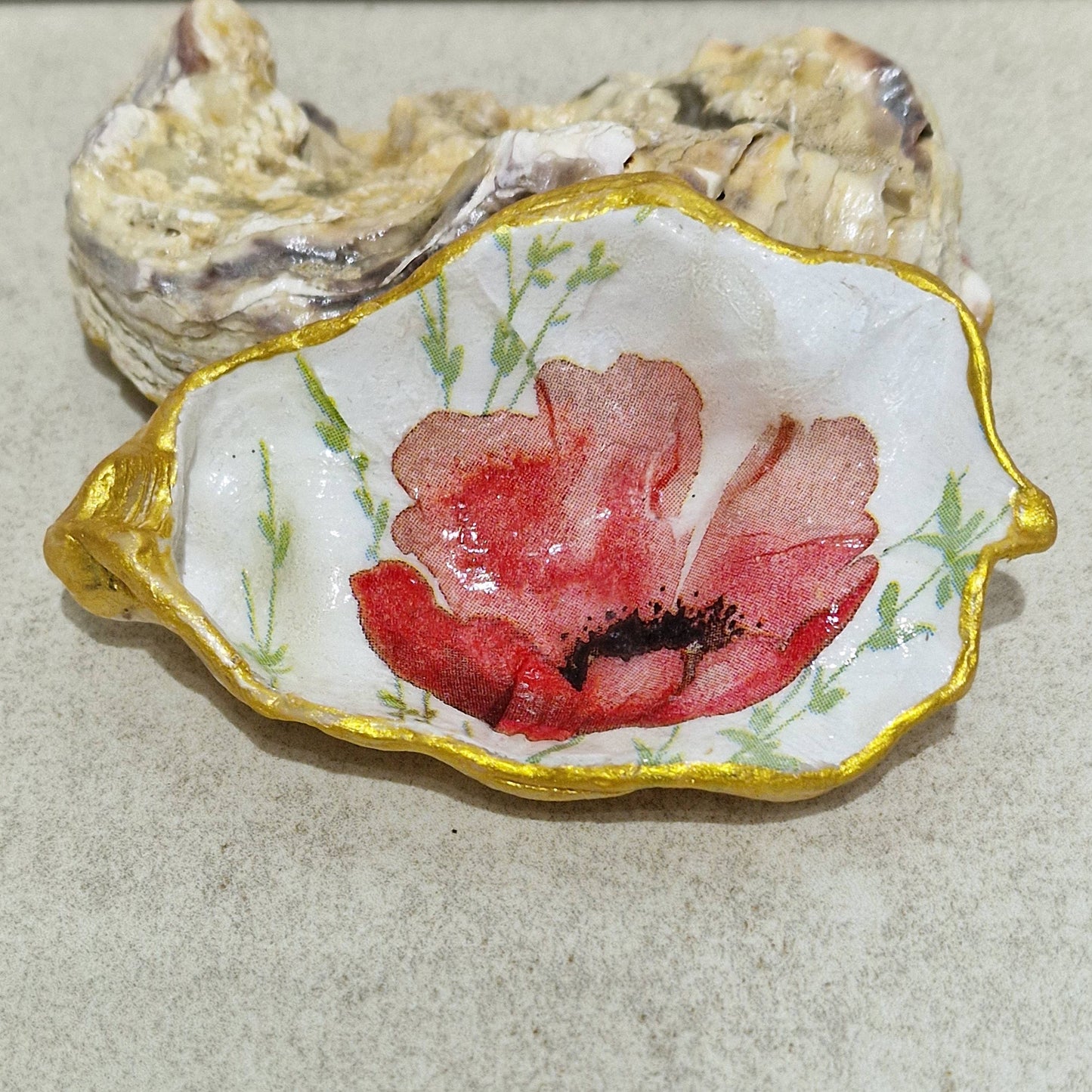 Oyster Shell Trinket Dish - Poppy Flower