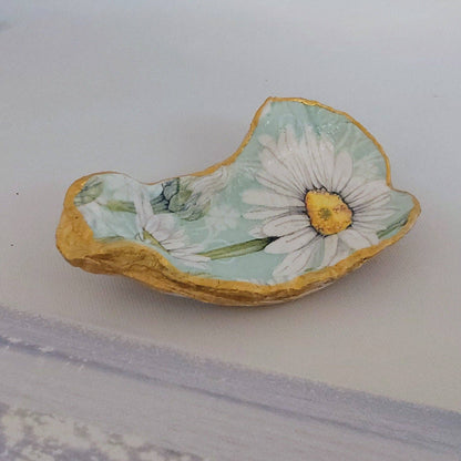 Daisy Flower Mint Oyster Shell Trinket Dish