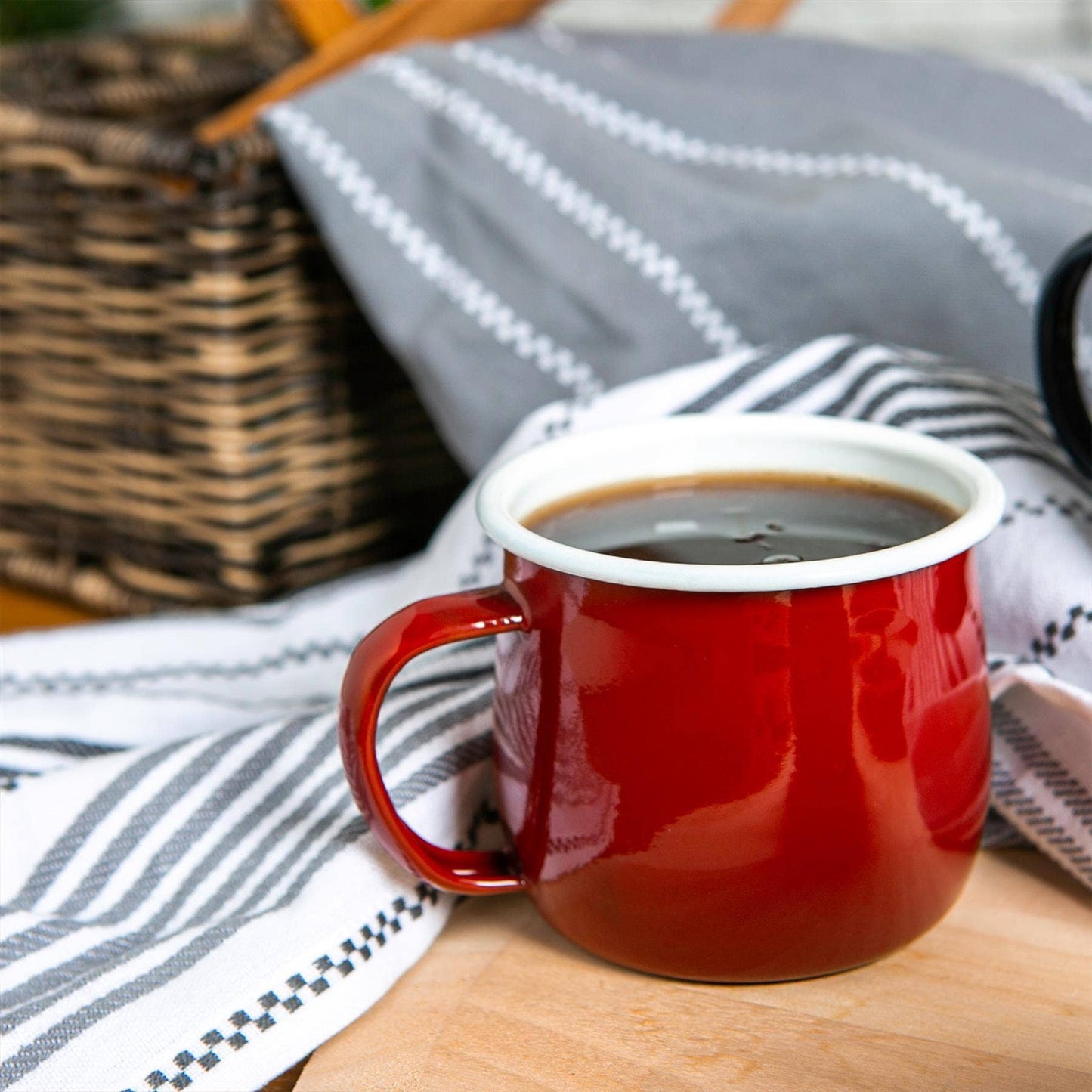 RED ENAMEL BELLY MUG